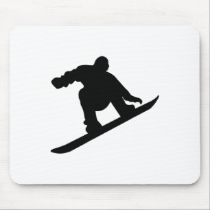 Silhouette beim Snowboarden im Skiurlaub Mousepad