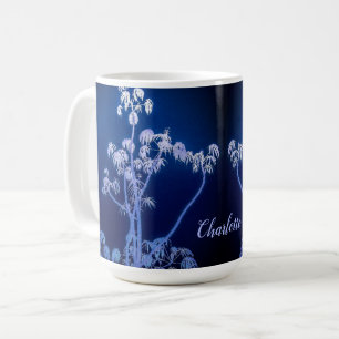 Silhouette der Bäume in der Tasse Royal Blues