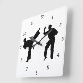 Silhouette der Kampfkunst Quadratische Wanduhr (Winkel)