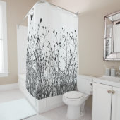 Silhouette der Pflanze mit schwarzem und weißem Tr Duschvorhang (Beispiel)