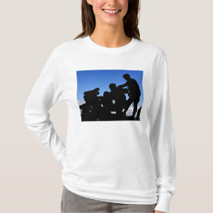 Silhouette der Soldaten T-Shirt