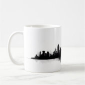 Silhouette der Stadt auf malerische Art Kaffeetasse (Links)