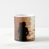 Silhouette der Tasse von Vater und Kind (Mittel)