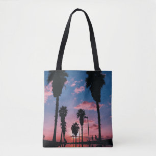Silhouette des Baumes unter bewölktem Himmel Tasche