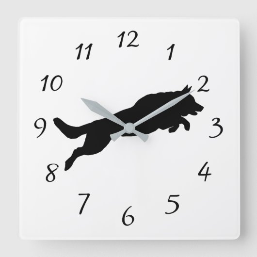 Silhouette des deutschen Schäferhundes Jumping Quadratische Wanduhr (Vorderseite)