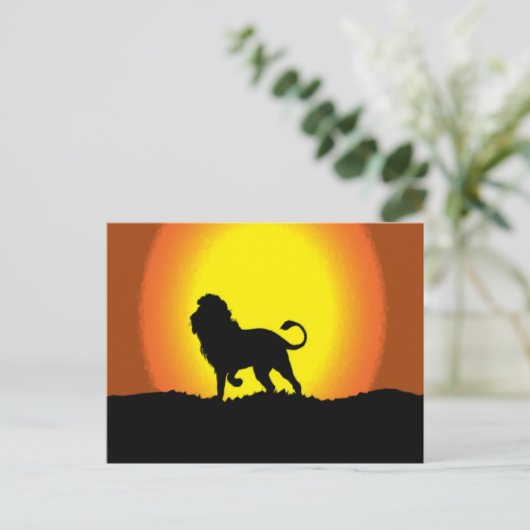 Silhouette des Dusk Löwe Postkarte (Stehend Vorderseite)