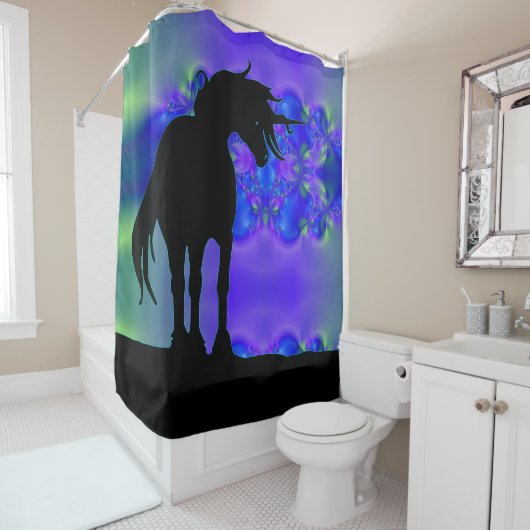 Silhouette des Einhorns (blass mit psychedlic) Duschvorhang (Beispiel)