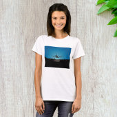 Silhouette des Flugzeugs bei Nacht T-Shirt