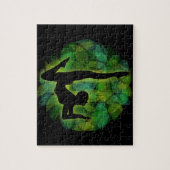 Silhouette einer Person, die Gymnastik oder Yoga Puzzle (Vertikal)