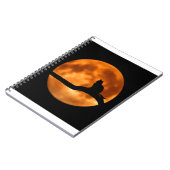 Silhouette einer schwarzen Katze in einem Baum Notizblock (Linke Seite)