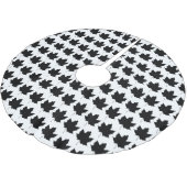 Silhouette eines Ahornblattes Polyester Weihnachtsbaumdecke (Schrägansicht)