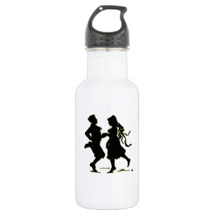 Silhouette eines Paares, das eine Spannvorrichtung Trinkflasche