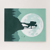Silhouette eines Wanderers auf einem Gipfel mit Mo Puzzle (Horizontal)