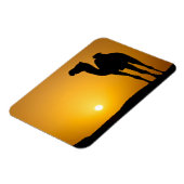 Silhouette eines wilden Kamels bei Sonnenuntergang Magnet (Linke Seite)