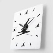 Silhouette für den Schneeschuh im Downhill Quadratische Wanduhr (Winkel)