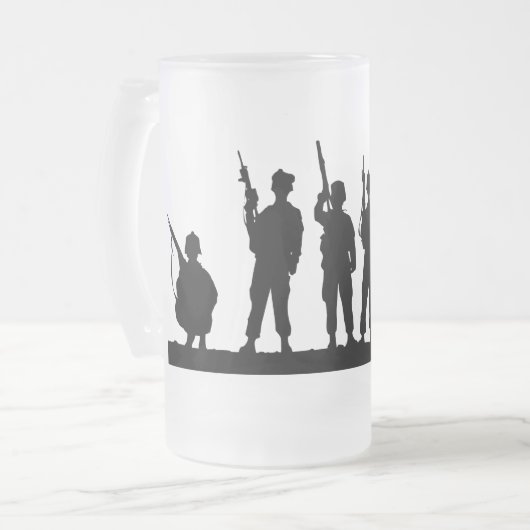 Silhouette für einfache Soldaten Mattglas Bierglas (Vorderseite Links)