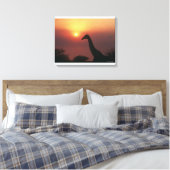 Silhouette Giraffe (Giraffa Camelopardalis) Leinwanddruck (Insitu (Schlafzimmer))