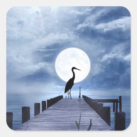 Silhouette Heron am Pier mit Vollmond Strand Quadratischer Aufkleber (Vorderseite)