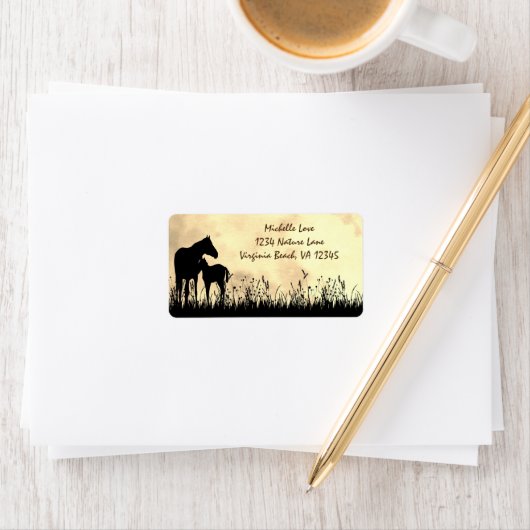 Silhouette Mare and Foal in a Field Horse Address Adressaufkleber (Insitu)