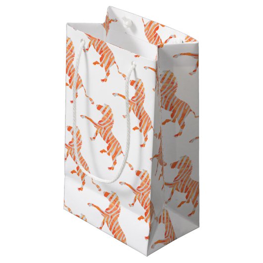 Silhouette Orange und White Zebra Kleine Geschenktüte (Vorderseite Schrägansicht)
