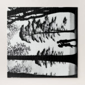 Silhouette Romantische Coupé Embrace unter Bäumen Puzzle (Vertikal)