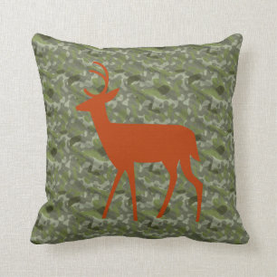 Silhouette über die Camouflage Kissen