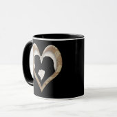 Silhouette von Couple Kissing (Camouflage Heart) Tasse (Vorderseite Links)