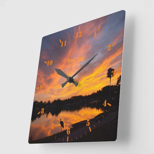 Silhouette von Sandhill-Kranen bei Sonnenuntergang Quadratische Wanduhr (Winkel)