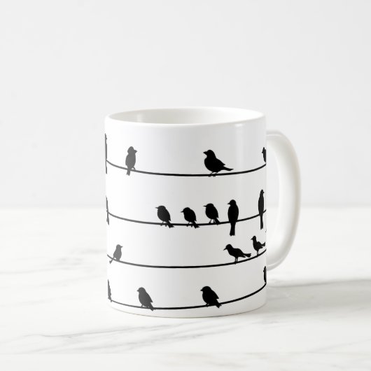 Silhouette von Vögeln auf Wires Kaffeetasse (VorderseiteRechts)
