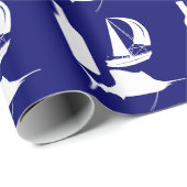 Silhouette von Weinmarinen auf blauen Vätern Geschenkpapier (Rolleneckpunkt)