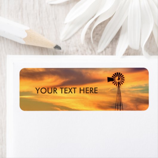 Silhouette von Windmühlen bei Sunset Labels (Insitu)