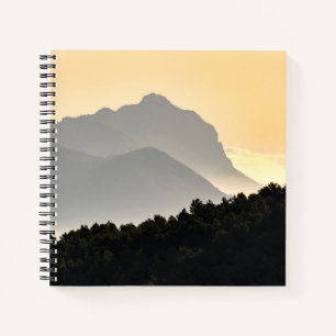 Silhouetten der Berge Notizblock