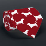 Silhouetten für Basset Hound Hunde Muster Rot und Krawatte<br><div class="desc">Diese originelle Basset Hound Silhouetten Muster Krawatte ist ein tolles Geschenk für Hundedads! Diese coole Krawatte ist in verschiedenen Farben erhältlich und macht eine Aussage für jeden, der ein Basset Liebe. Ein phantastisches Geschenk für den Typ, der eine Krawatte für Geschäftsreisen oder für besondere Veranstaltungen wie z.B. Urlaubsprogramme, HUNDEZUCHTVERBAND-Hundeausstellungen und...</div>
