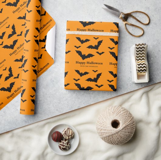 Silhouetten mit einfachem Black Bat auf Orange Hal Geschenkpapier (Kunsthandwerk)