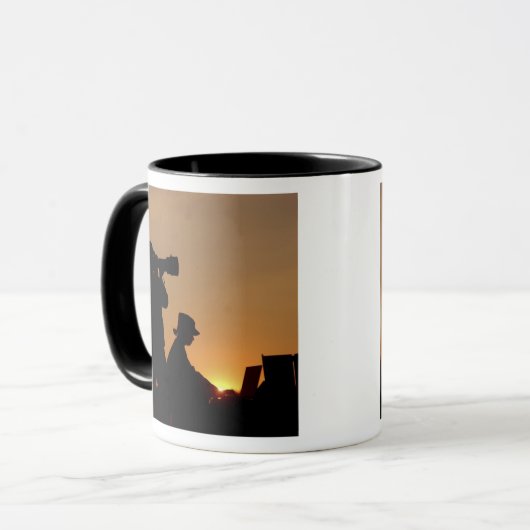 Silhouetten Tasse (Vorderseite Links)