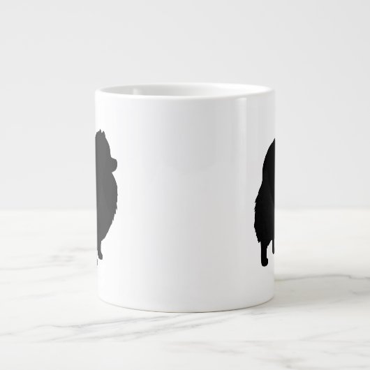 Silhouetten von Hunden aus Schwarzem Spitz Jumbo-Tasse (Vorderseite)