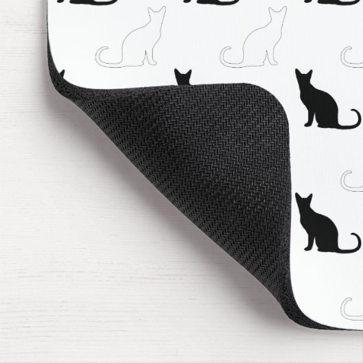 Silhouetten von Schwarz-Weiß-Katzen Mousepad (Ecke)