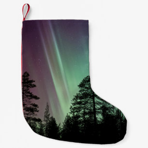 SILHOUETTENFOTO VON POLARLICHT KLEINER WEIHNACHTSSTRUMPF