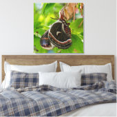 Silk Moth Wings Portrait Leinwanddruck (Insitu (Schlafzimmer))