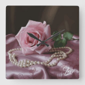 Silken-Rose Quadratische Wanduhr (Vorderseite)