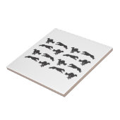 Silken Windhounds laufen Fliese (Seite)