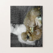 Silkie Hennen mit den Küken, die aus Federn heraus Puzzle (Vertikal)