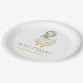Silly Goose Daisy Sage Green Neutral Baby Shower Pappteller (Schrägansicht)
