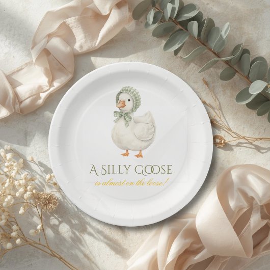 Silly Goose Daisy Sage Green Neutral Baby Shower Pappteller