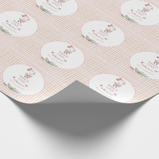 Silly Goose First Birthday Brown Geschenkpapier (Ecke)