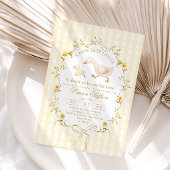 Silly Goose Gender neutral Yellow Baby Shower Einladung