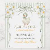 Silly Goose Sage Green Gender Neutral Baby Shower Weinetikett (Einzelnes Label)