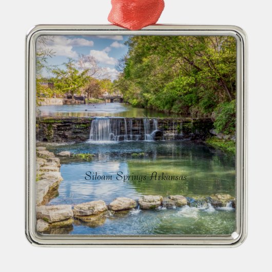 Siloam Springs Sager Wasserfall Premium Ornament Aus Metall (Vorne)