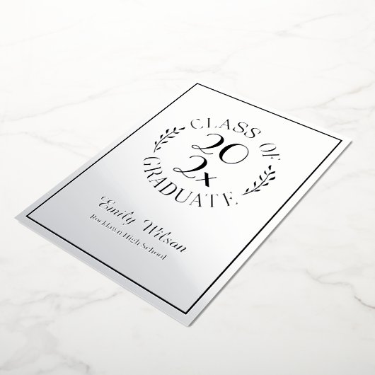 Silver and Black Class of 2025 Graduation Party Folieneinladung (Gedreht)