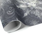Silver and Blue Snowflake Winter Geschenkpapier (Rolleneckpunkt)